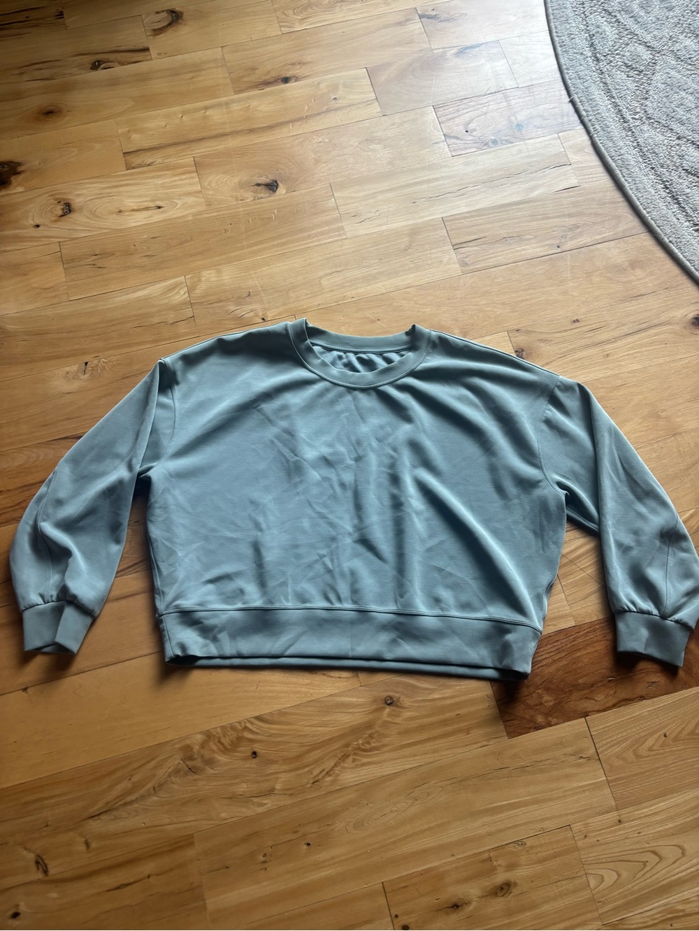 lululemon athletica Women's Crewneck Sweatshirt - Light Blue